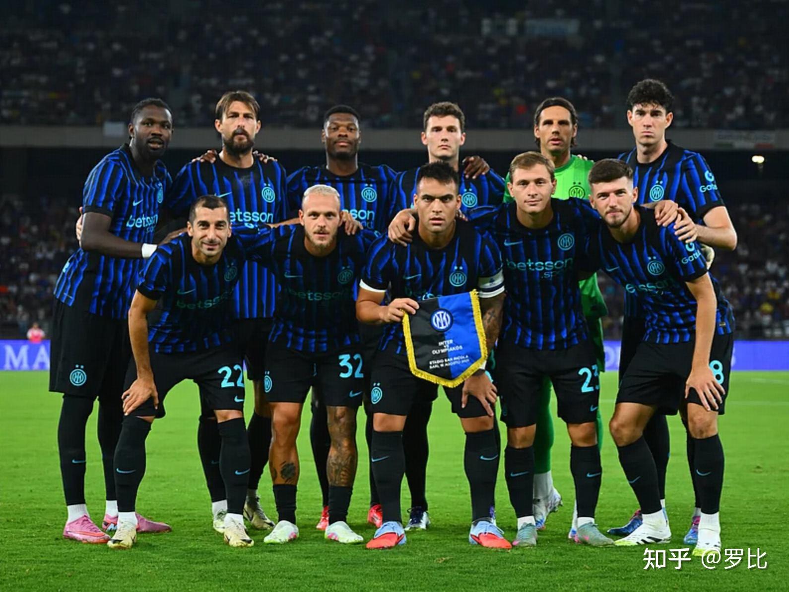 TES 战队 2-1 战胜 BLG 战队成功晋级淘汰赛八强