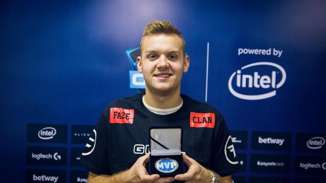 英雄联盟比赛：2020 S10全球总决赛MV发布，彩蛋多多！