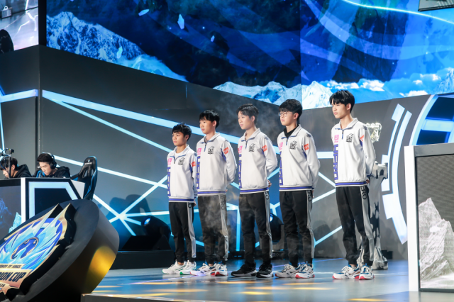 Spirit 和 Vitality 在 EPL S21 第二阶段取得第二场胜利 - 第二轮所有结果