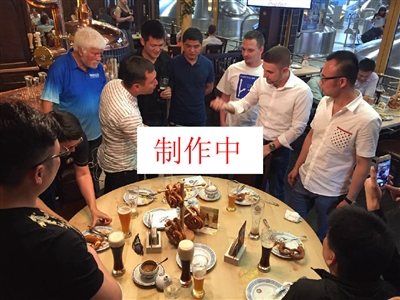 LEC VIT下路选手Carzzy下赛季或将回老东家MAD